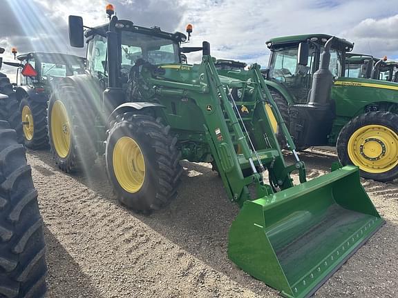Image of John Deere 6R 165 equipment image 4
