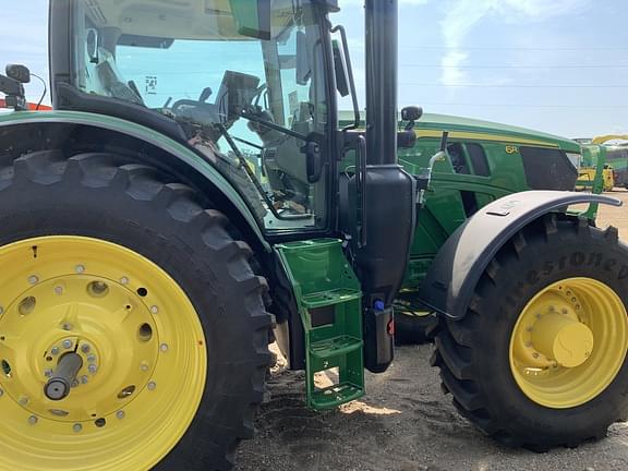 Image of John Deere 6R 165 equipment image 2