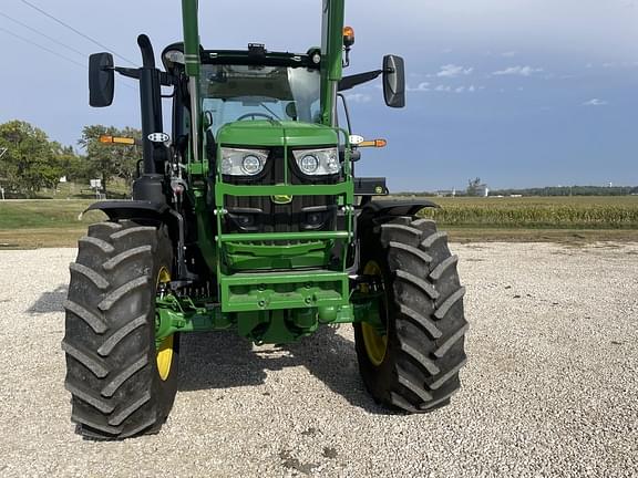 Image of John Deere 6R 165 equipment image 2