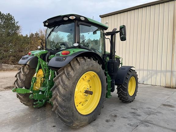 Image of John Deere 6R 165 equipment image 4