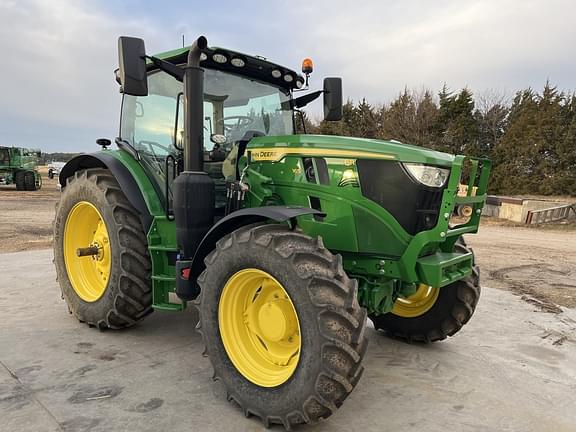 Image of John Deere 6R 165 equipment image 1