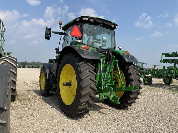 Image of John Deere 6R 175 equipment image 2