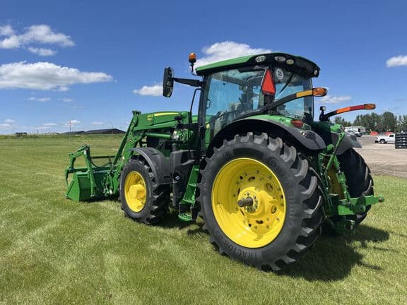 Image of John Deere 6R 175 equipment image 4