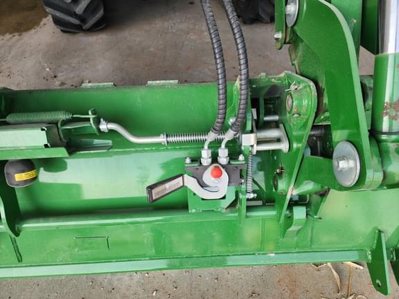 Image of John Deere 6R 175 equipment image 2