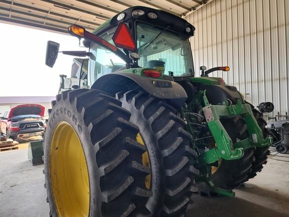 Image of John Deere 6R 175 equipment image 4