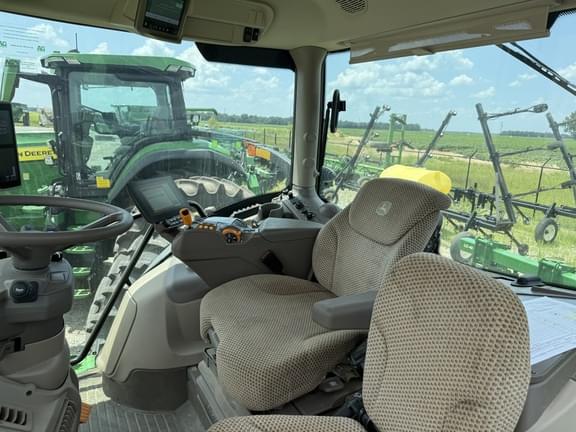 Image of John Deere 6R 175 equipment image 4