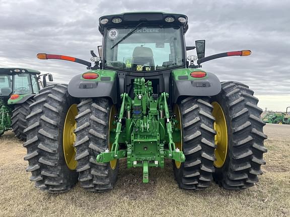 Image of John Deere 6R 175 equipment image 4