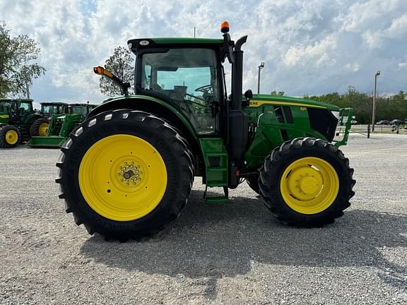 Image of John Deere 6R 175 equipment image 2