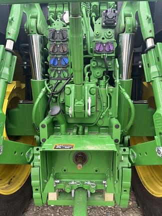 Image of John Deere 6R 175 equipment image 4