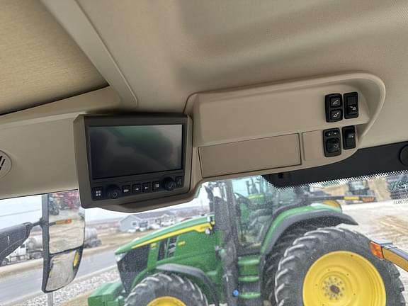 Image of John Deere 6R 175 equipment image 3