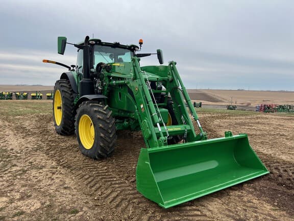 Image of John Deere 6R 175 equipment image 3