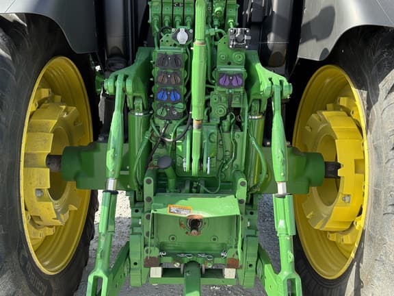 Image of John Deere 6R 175 equipment image 4