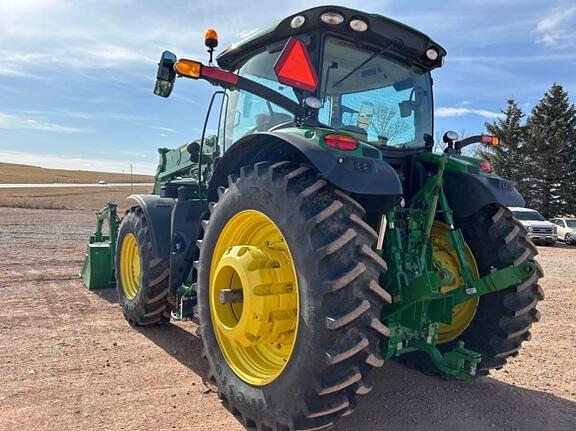 Image of John Deere 6R 175 equipment image 2