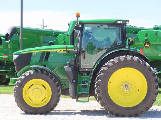 Image of John Deere 6R 175 equipment image 1