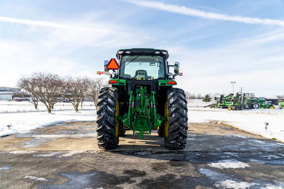 Image of John Deere 6R 175 equipment image 3