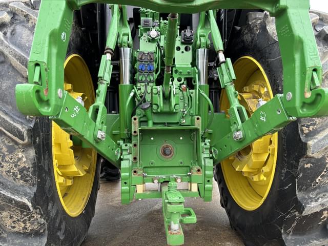 Image of John Deere 6R 175 equipment image 4