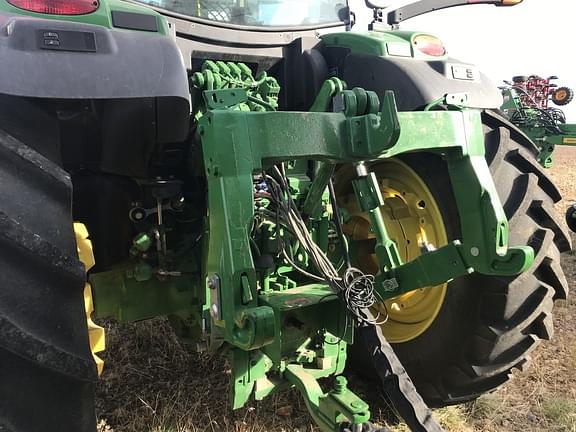 Image of John Deere 6R 175 equipment image 3