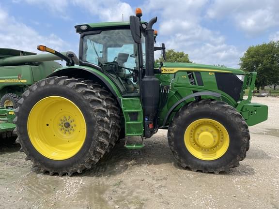 Image of John Deere 6R 175 equipment image 4