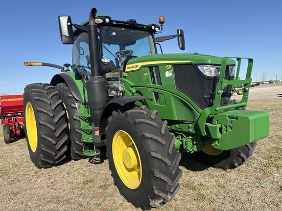 Image of John Deere 6R 195 equipment image 2