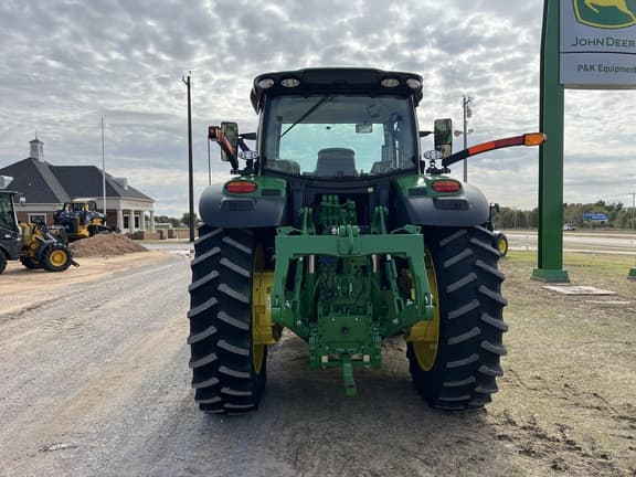Image of John Deere 6R 195 equipment image 4