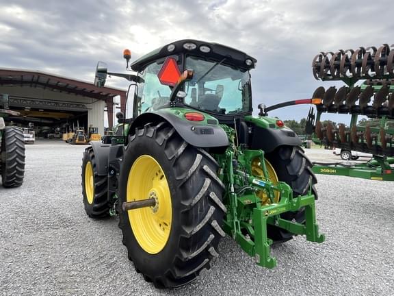 Image of John Deere 6R 195 equipment image 2