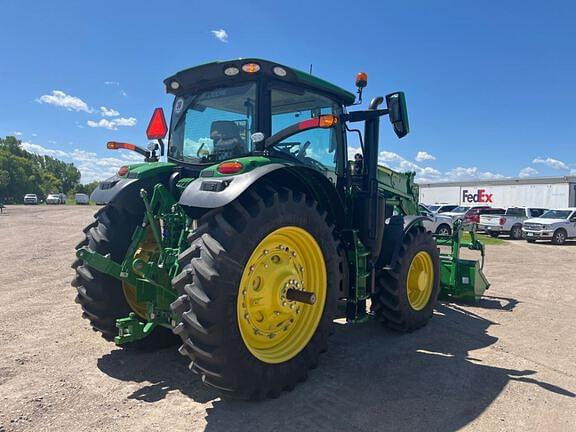 Image of John Deere 6R 195 equipment image 4