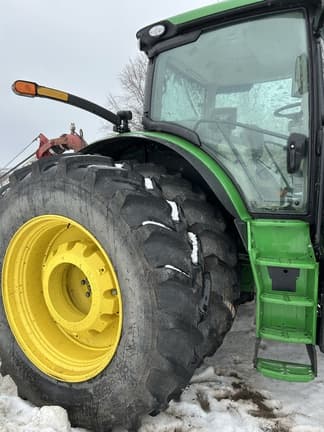 Image of John Deere 6R 215 equipment image 4