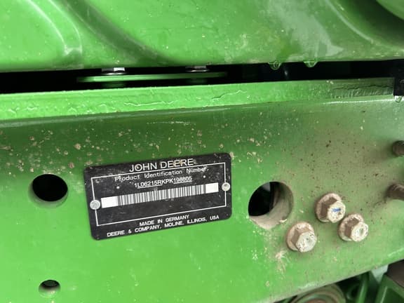 Image of John Deere 6R 215 equipment image 4