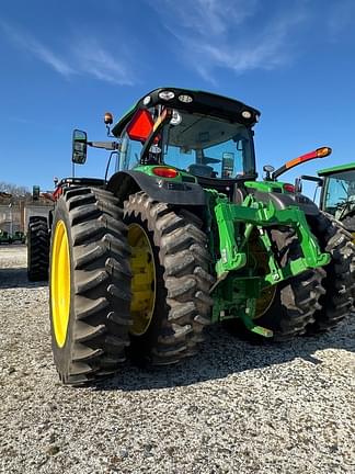 Image of John Deere 6R 215 equipment image 2