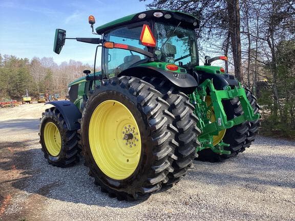 Image of John Deere 6R 215 equipment image 3