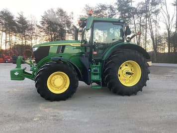 Main image John Deere 6R 215