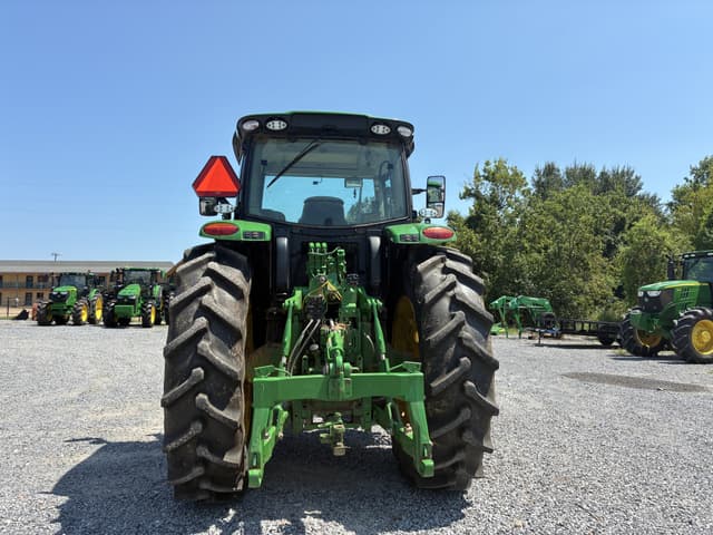 Image of John Deere 6R 215 equipment image 3