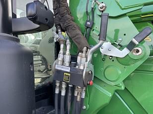 Main image John Deere 6R 215 29