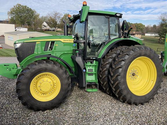 Image of John Deere 6R 215 Image 0