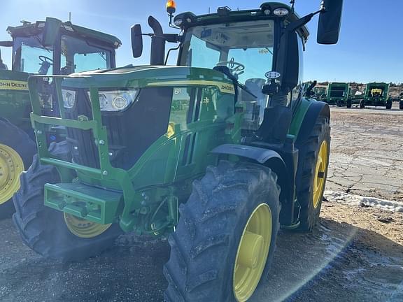 Image of John Deere 6R 230 equipment image 2