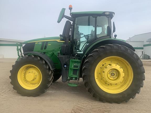 Image of John Deere 6R 230 equipment image 1