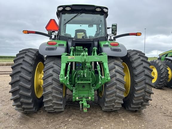 Image of John Deere 6R 230 equipment image 1