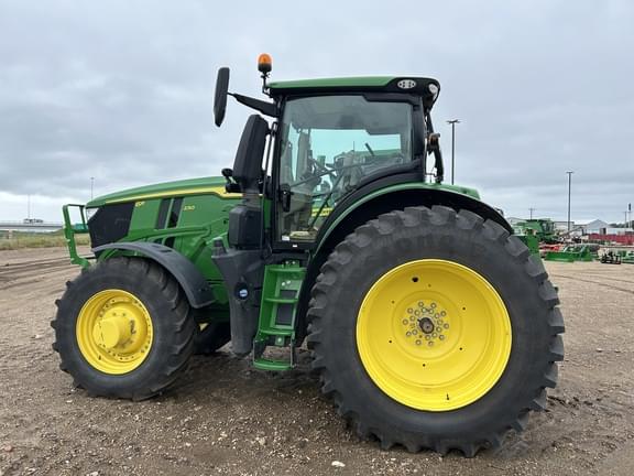 Image of John Deere 6R 230 equipment image 4