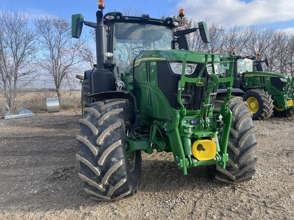 Main image John Deere 6R 230