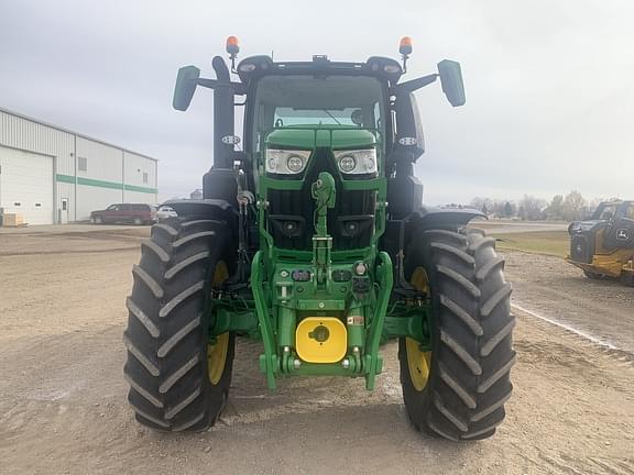 Image of John Deere 6R 230 equipment image 3