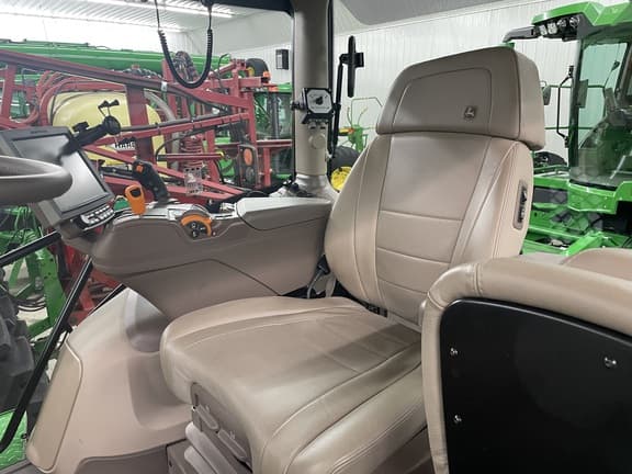 Image of John Deere 6R 250 equipment image 1