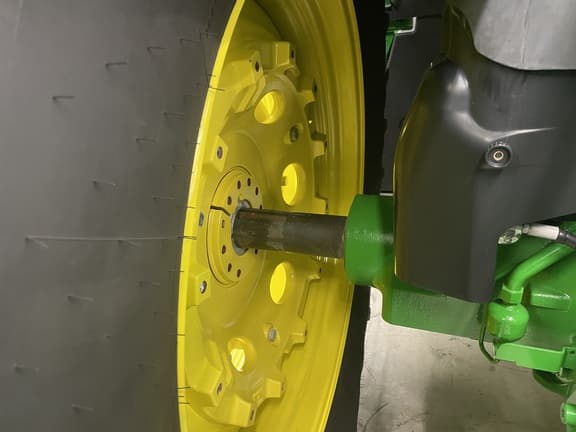 Image of John Deere 6R 250 equipment image 4