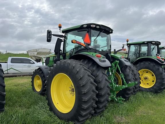 Image of John Deere 6R 250 equipment image 4