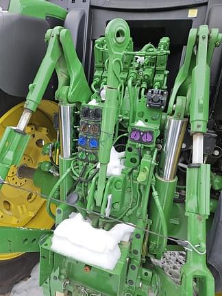 Image of John Deere 6R 250 equipment image 2