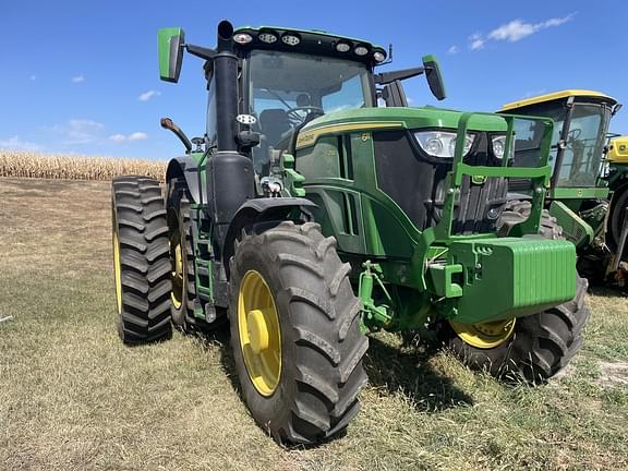 Image of John Deere 6R 250 equipment image 2