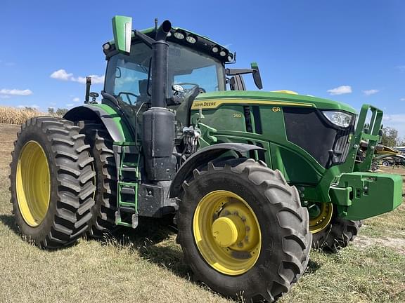 Image of John Deere 6R 250 equipment image 1