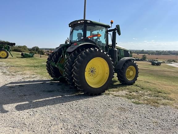 Image of John Deere 6R 250 equipment image 4