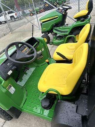 Image of John Deere Gator TH 6x4 equipment image 4