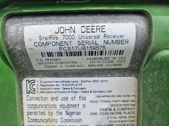 Image of John Deere 7000 equipment image 1