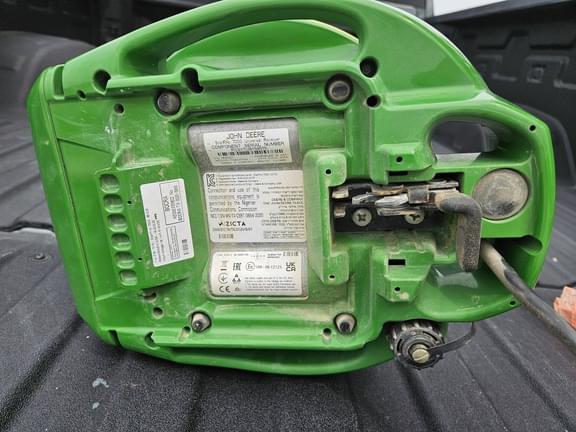 Image of John Deere 7000 equipment image 3